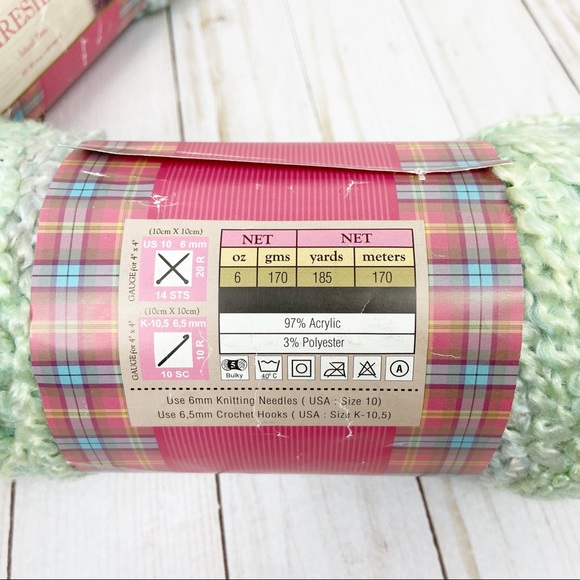 Yarn Bee Fireside Bulky Island Time Yarn - Picture 5 of 5